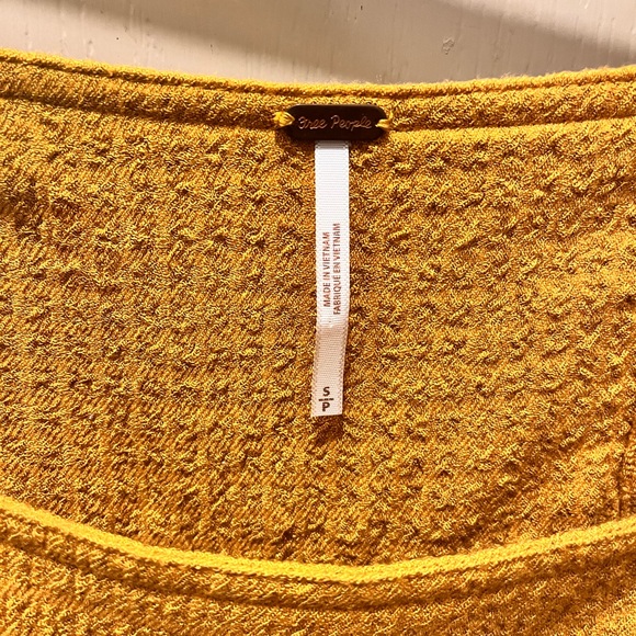 *SOLD* Free People Bonnie square neck top. - Picture 5 of 6